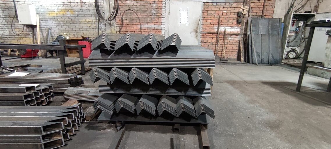 Парк Маяковского Уголок гнутый фото 2